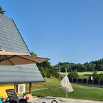 Vikendica Buzadzija M&n Сasa de vacaciones Piskavica
