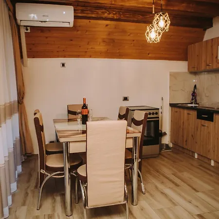 Vikendica Buzadzija M&n *