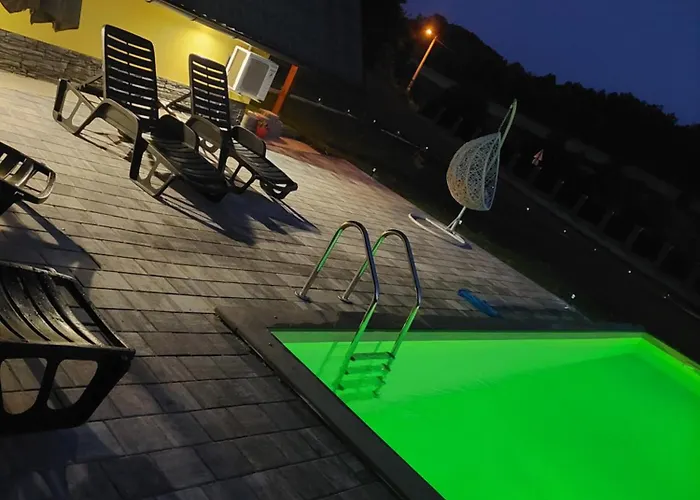 Vikendica Buzadzija M&n 度假居